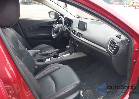 2015 Mazda Mazda3 S Touring z USA, uszkodzony, nr VIN JM1BM1V30F1232719